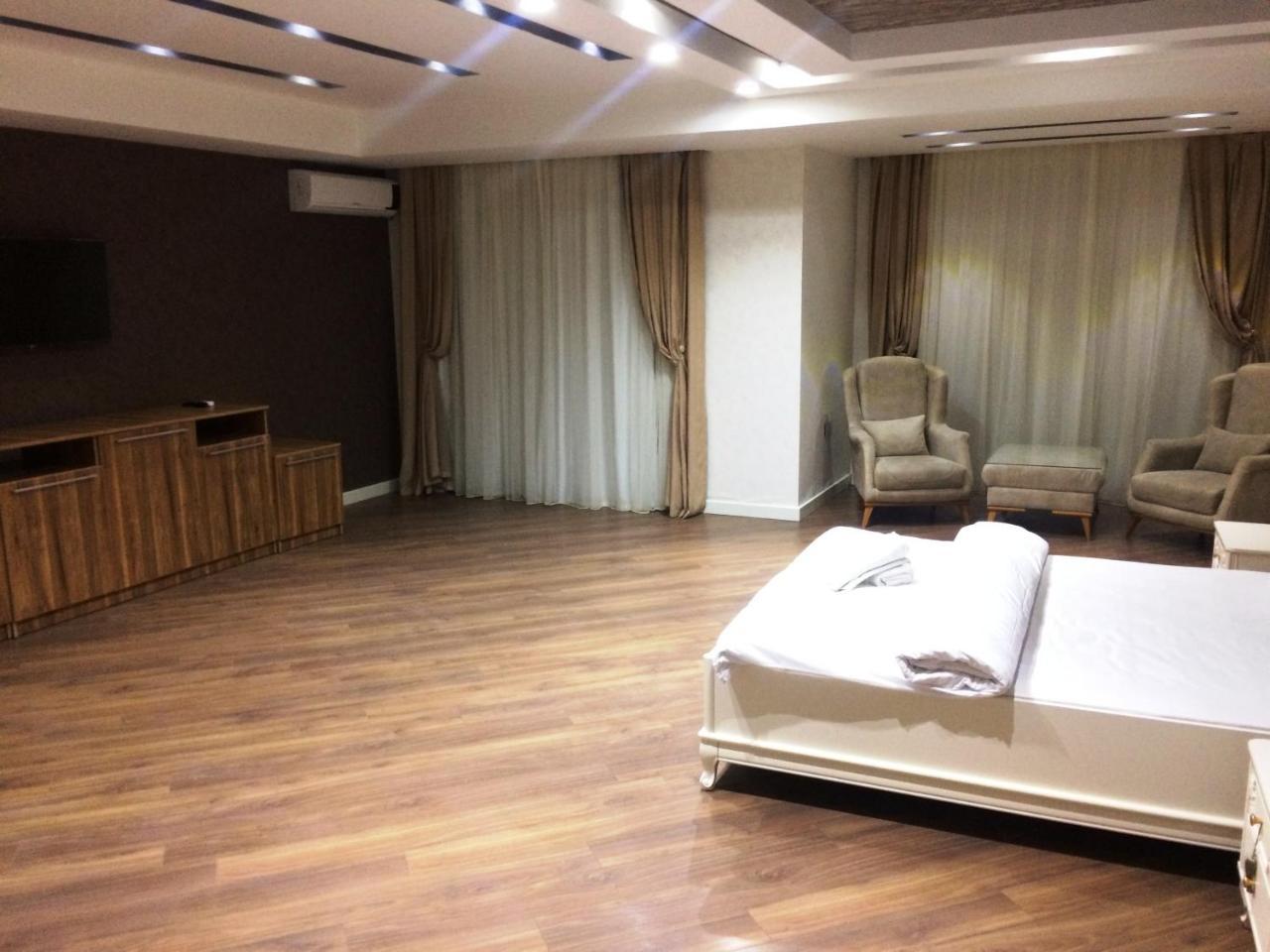 Park Azure Apartment Deluxe 2 Bedroom Baku Luaran gambar