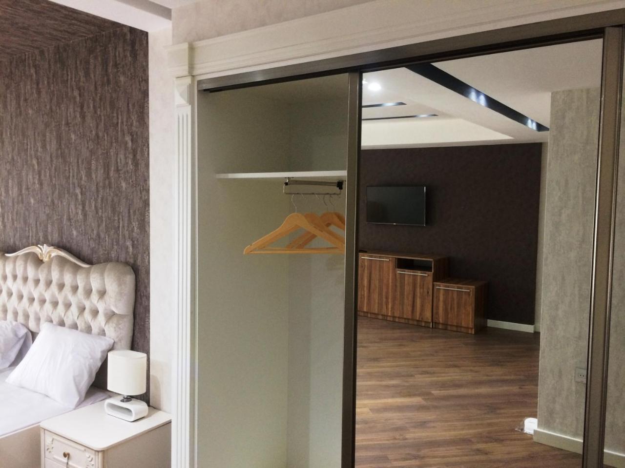 Park Azure Apartment Deluxe 2 Bedroom Baku Luaran gambar